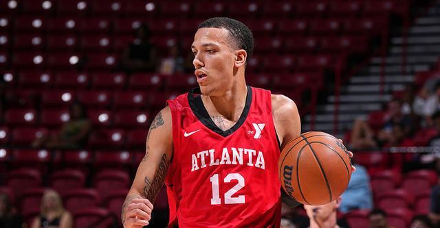 斗牛游戏-杰伦的弟弟！老鹰将与科比-约翰逊签下Exhibit 10合同