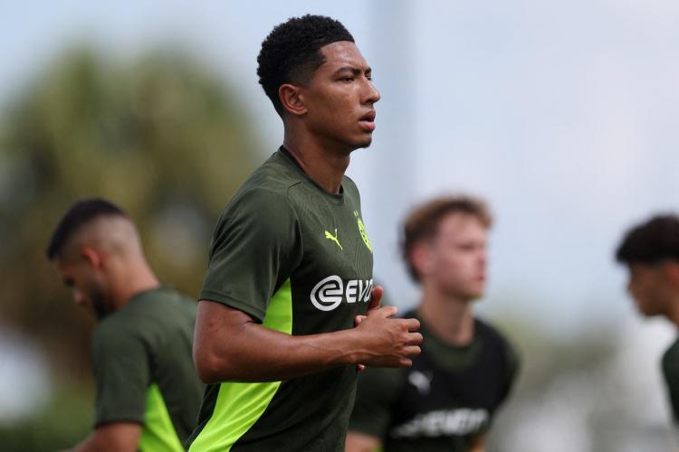 抢庄牛牛-哈曼:英国人也说多特为小贝林厄姆花太多钱,他现在有些急于求成